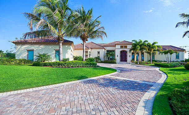 Best Driveway Resurfacing Pavers  in Omak, WA